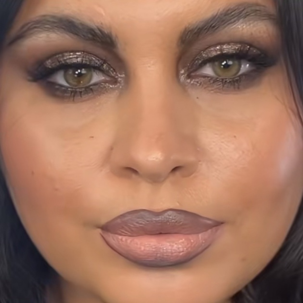 LAST βοΈ CAVIAR a MAC LIP LINER. RETAIL $25. **NEW IN BOX. - Picture 8 of 13
